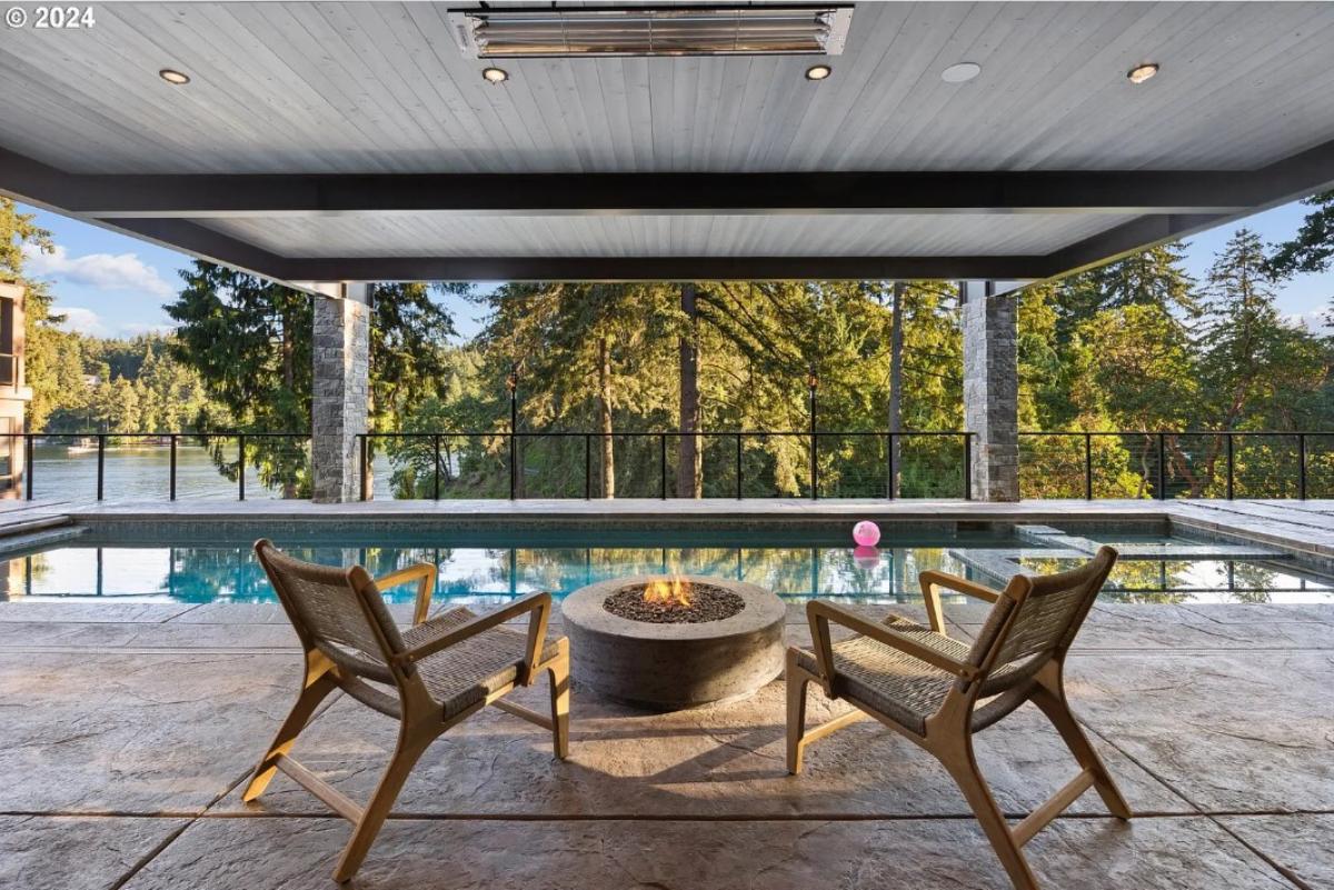Fire pit