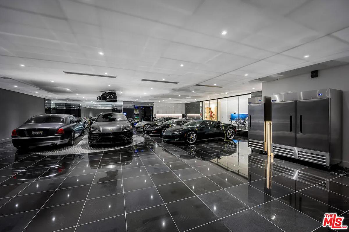 Garage