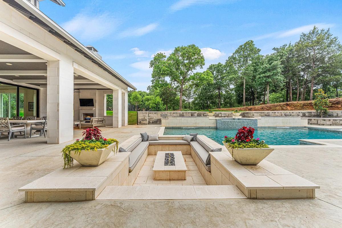 Pool with a fire pit.