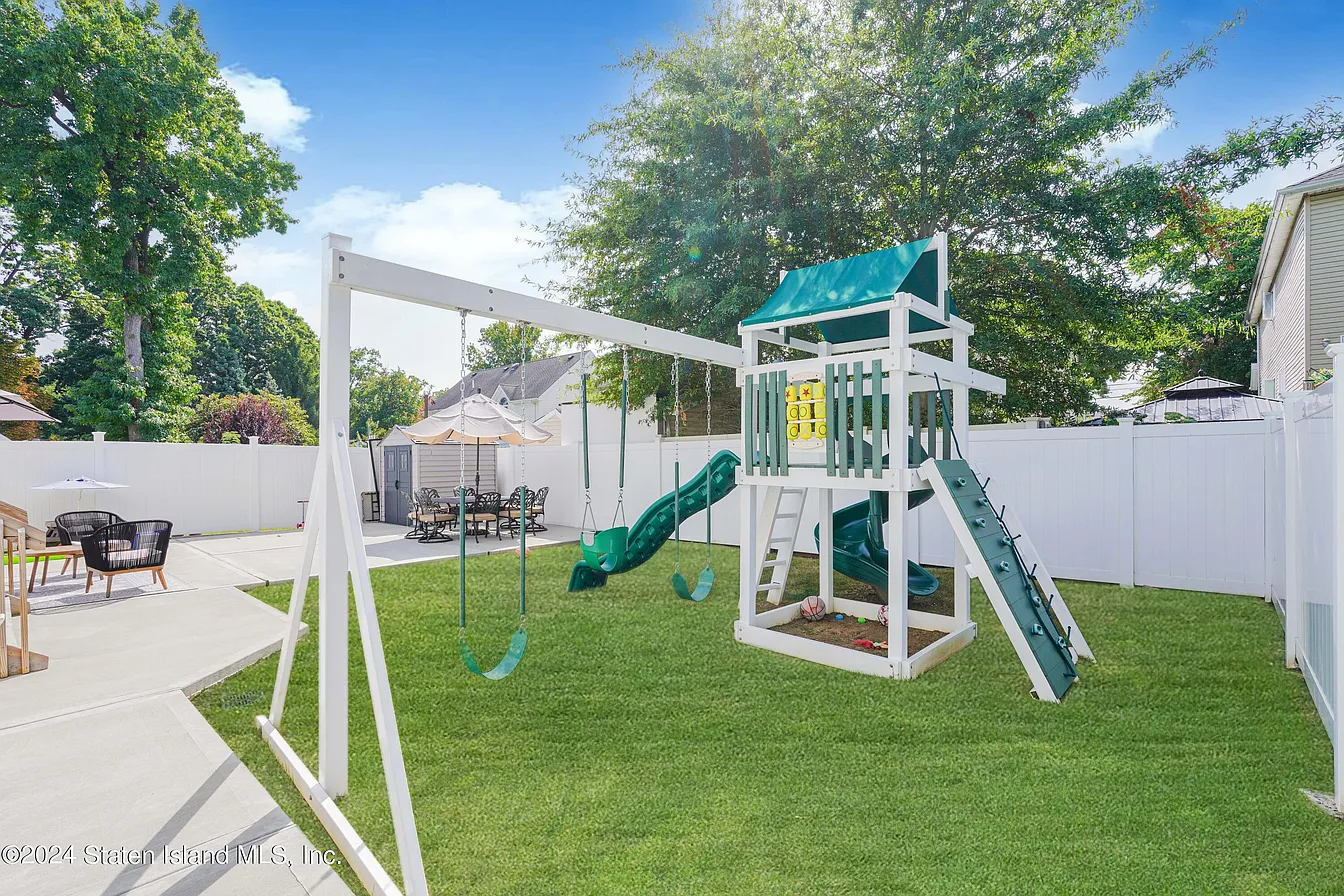 Play Ground