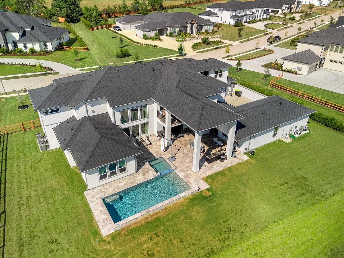 Aerial rear view of the mansion.