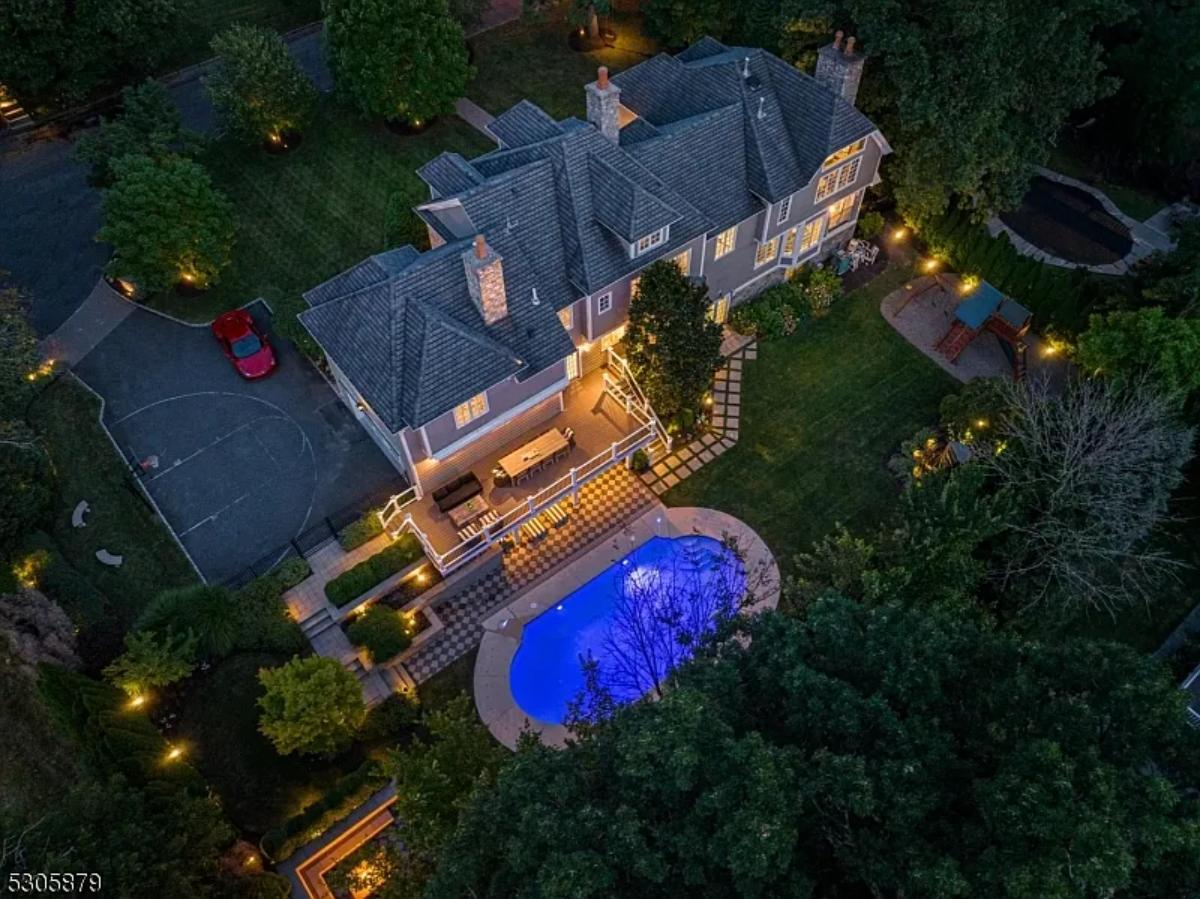 Aerial view of the mansion.