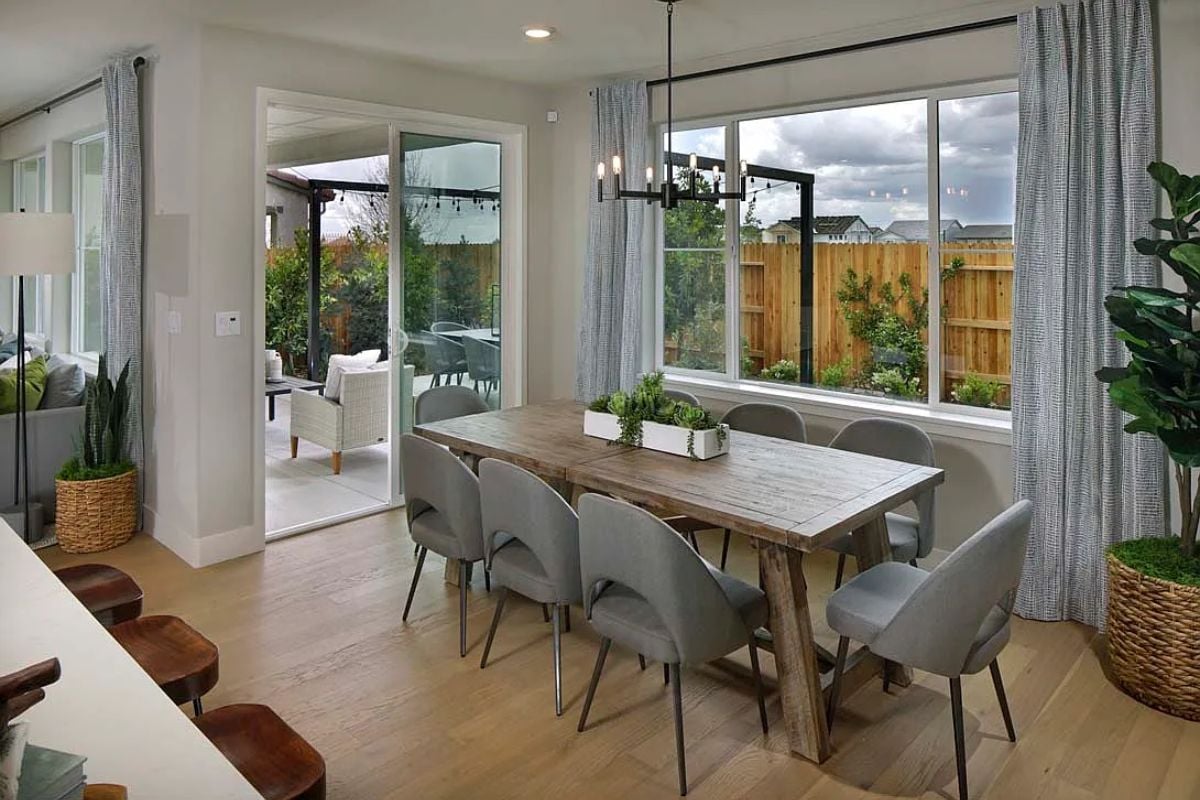 Dining room