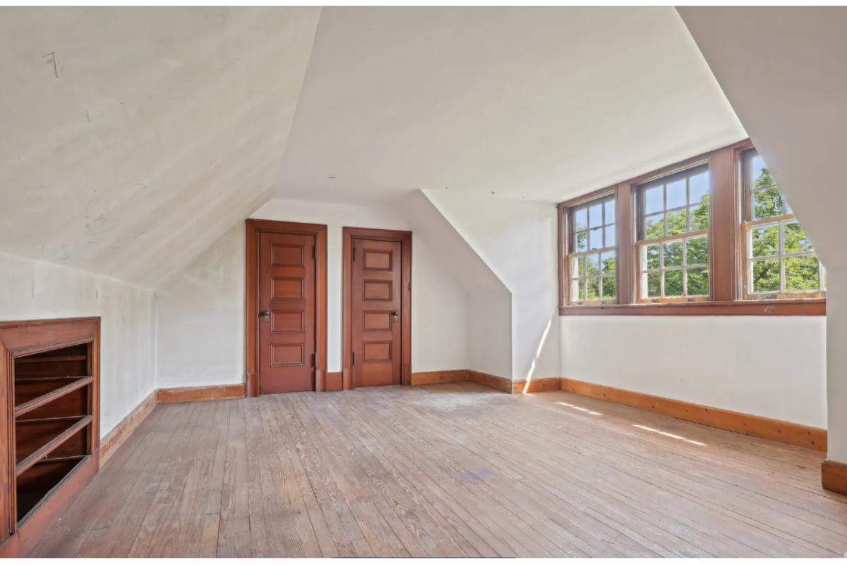 Bonus room