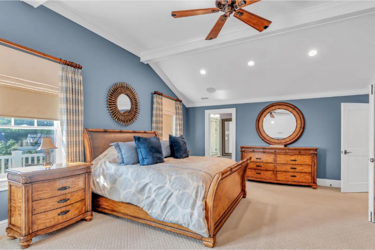 Primary bedroom