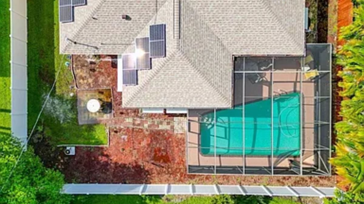 The aerial view of the property.