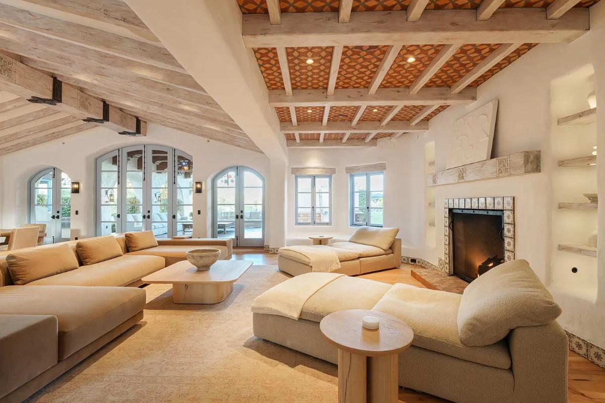 Living room with a fireplace.
