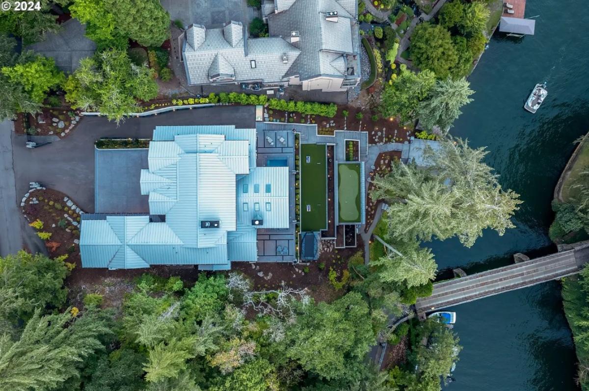 Aerial top view of the mansion.