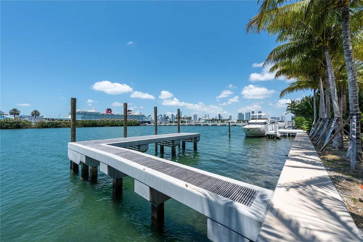 Boat dock