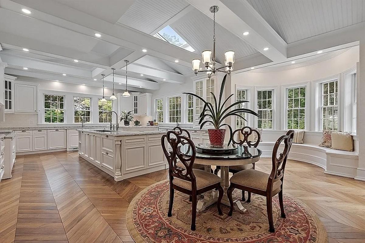 Breakfast nook adjacent to the kitchen.