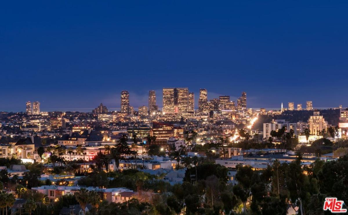 City view from the mansion.
