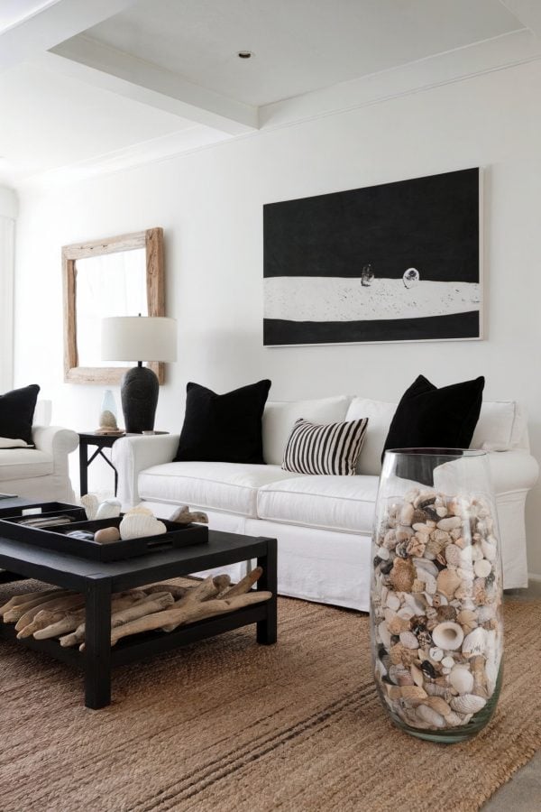 Do Living Rooms Look Good with a Coastal Vibe? You Be the Judge Here