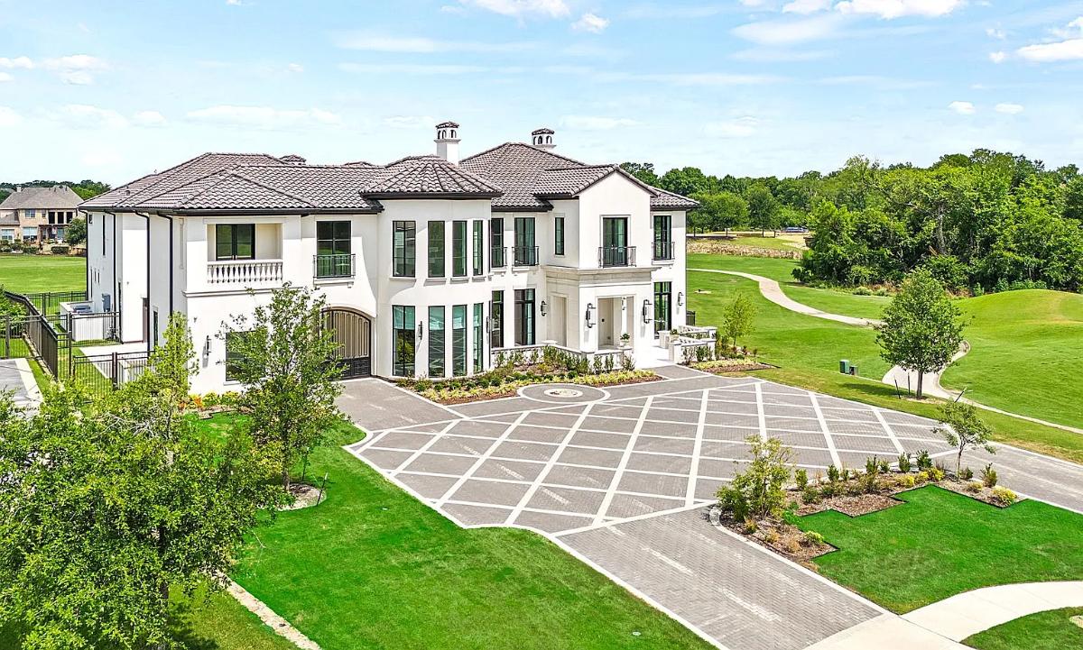 9,579 Sq. Ft. Mansion in Allen, TX ($6,749,000)