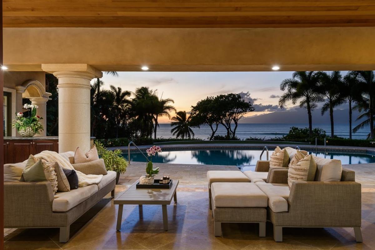 Outdoor living space