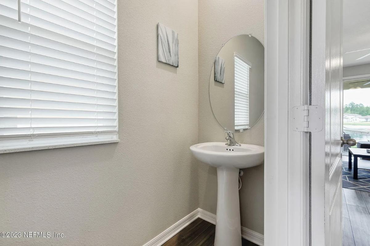 Powder Room