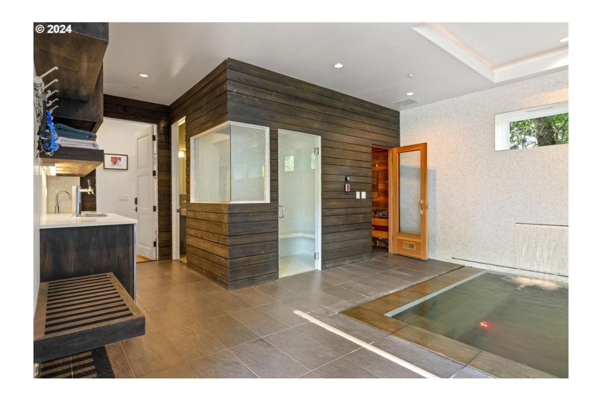 Steam Room