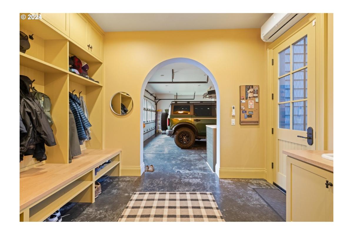 Mud Room