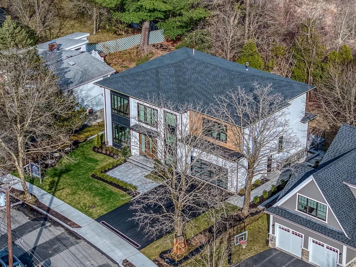 Aerial view of the mansion.