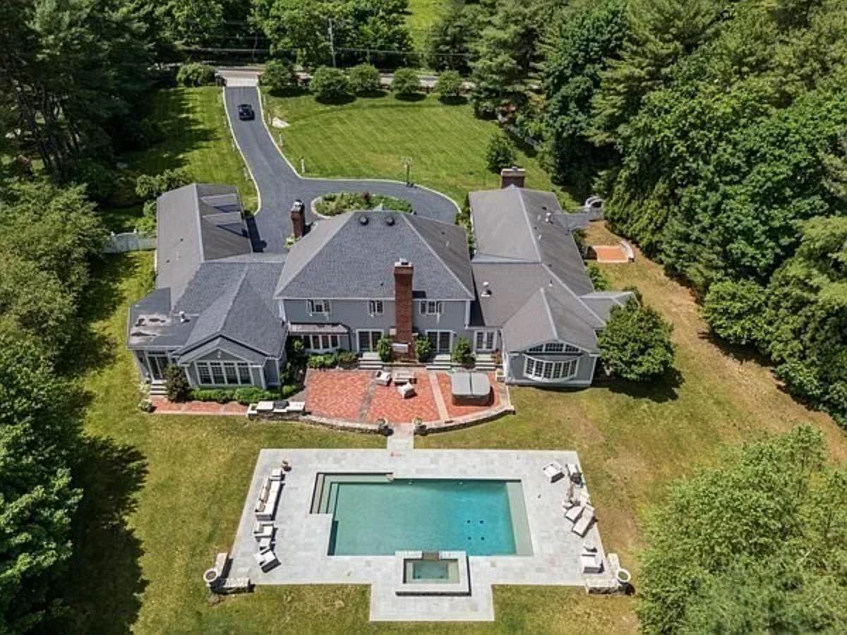 Aerial rear view of the mansion.