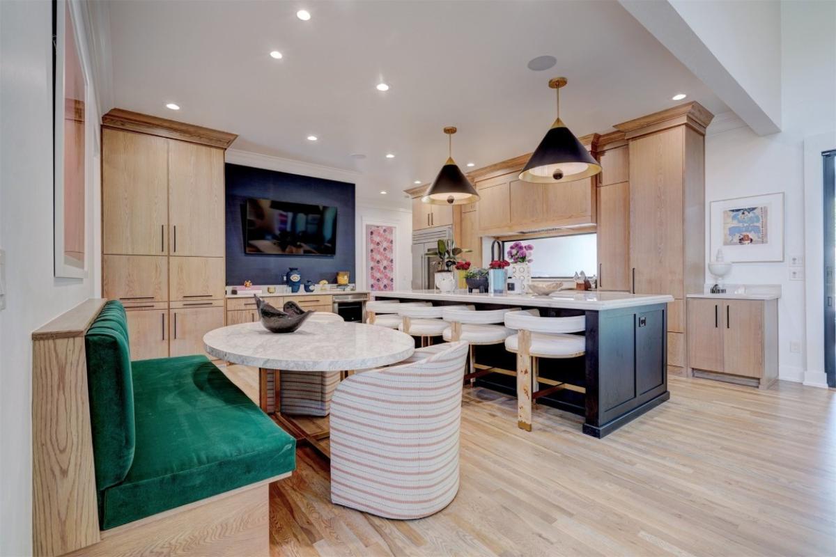Breakfast Nook