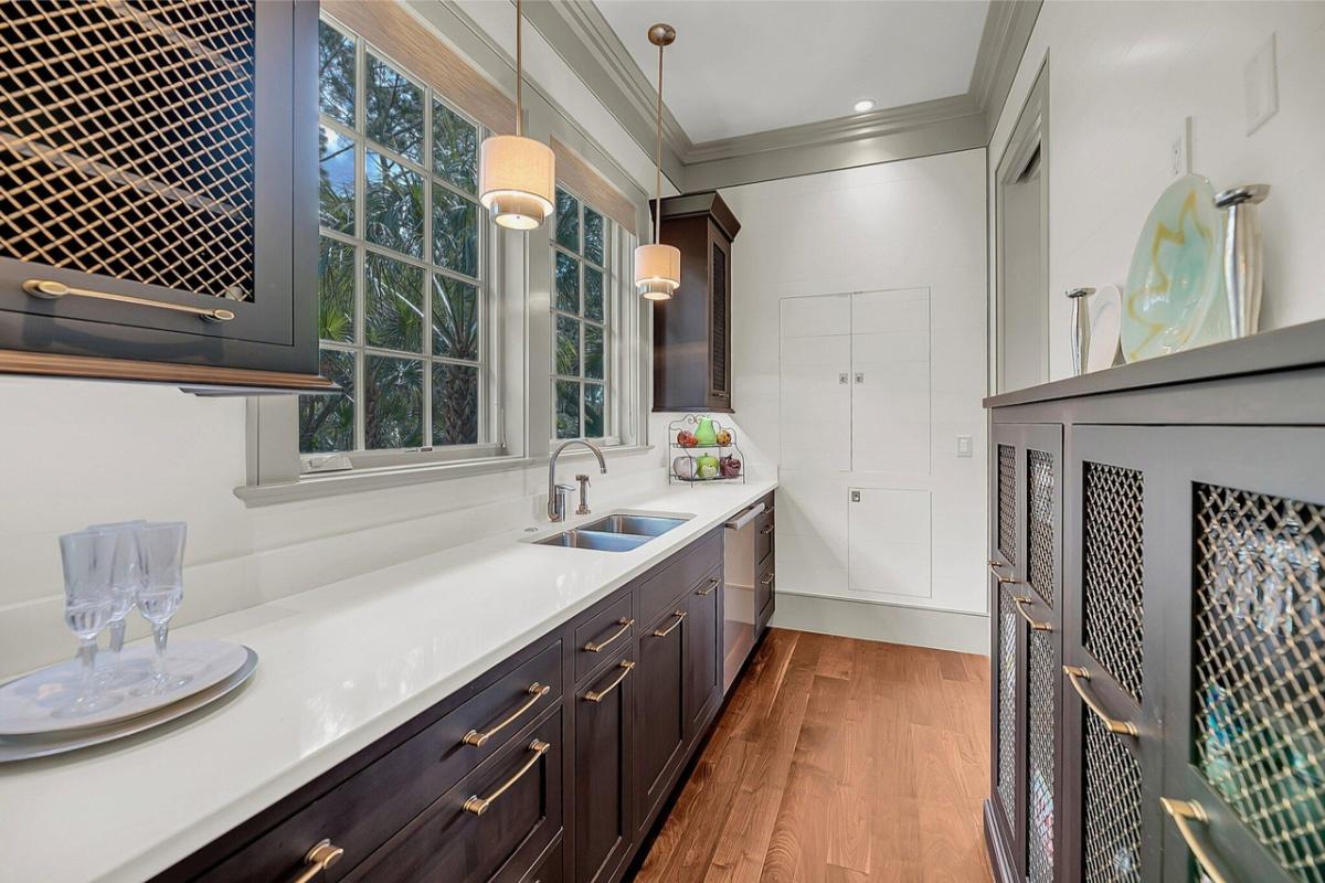 Butler's Pantry