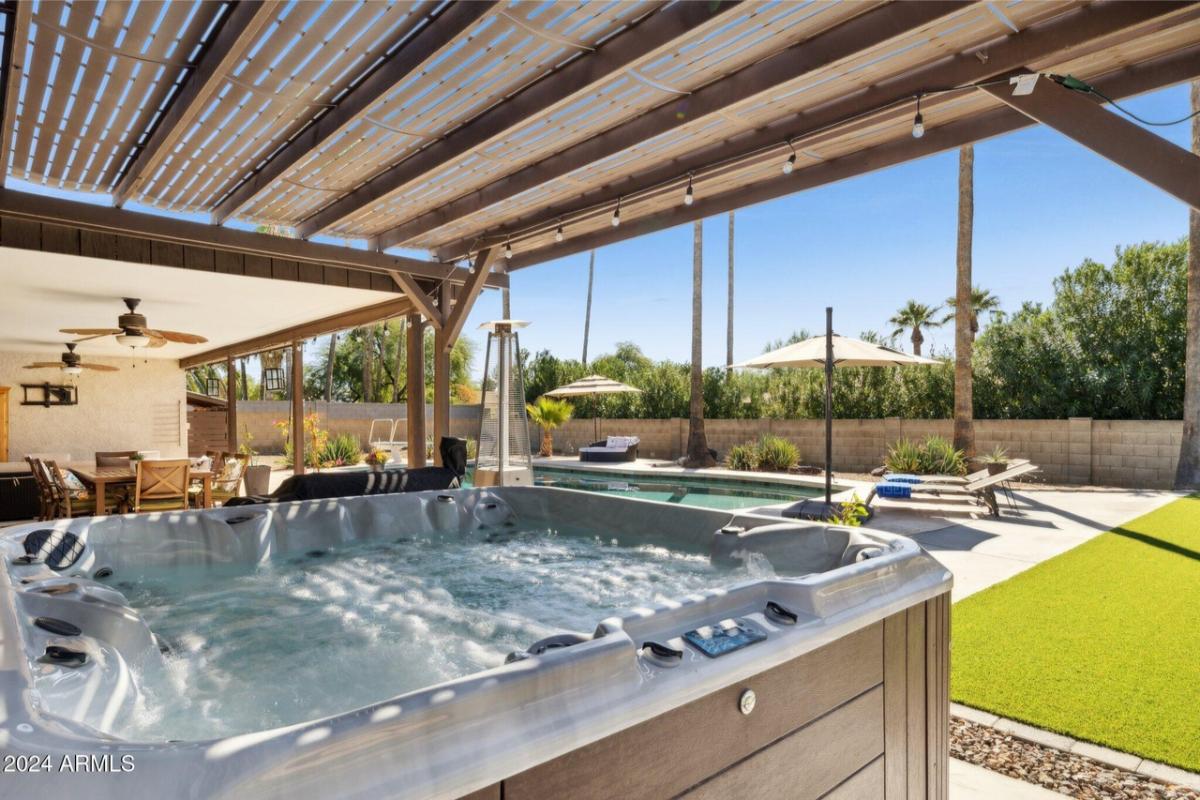 Hot Tub