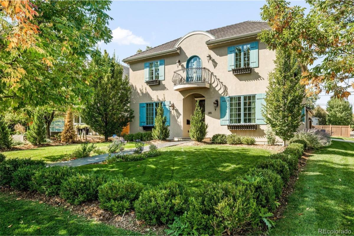 4-Bedroom Home with Butler's Pantry and Steam Shower 