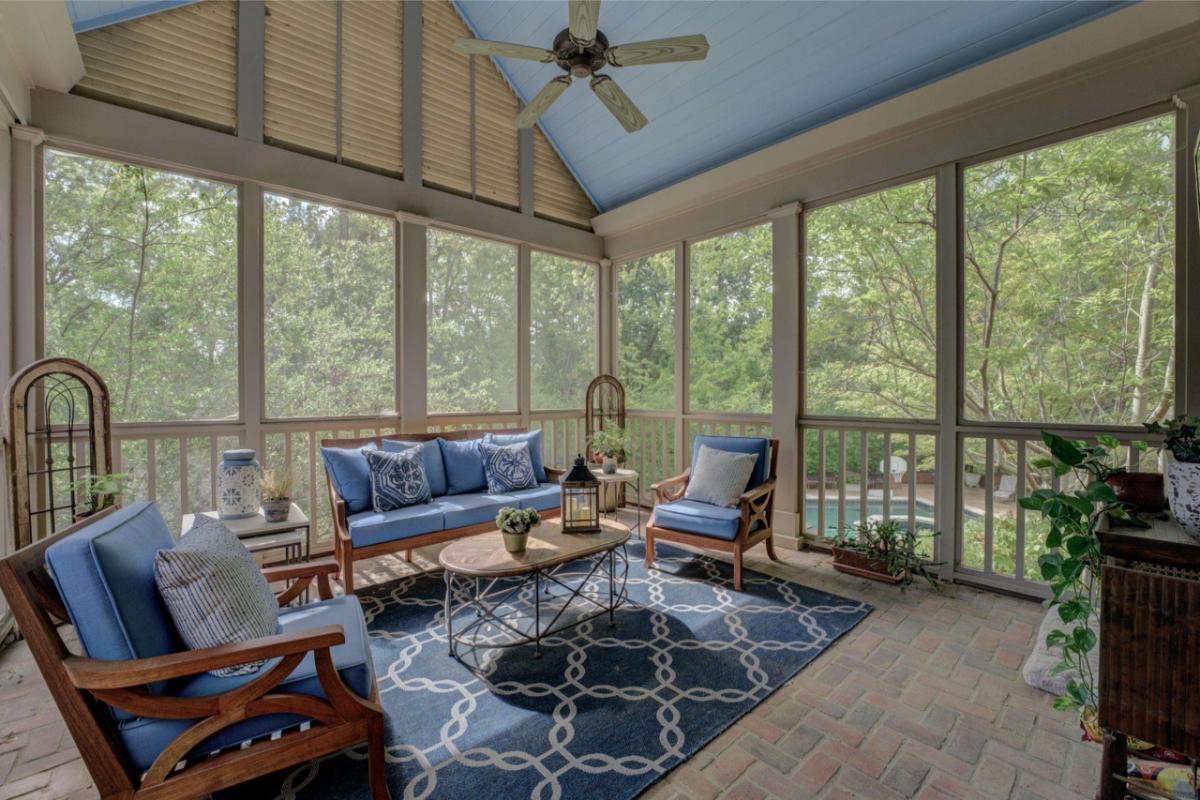 Screened Porch