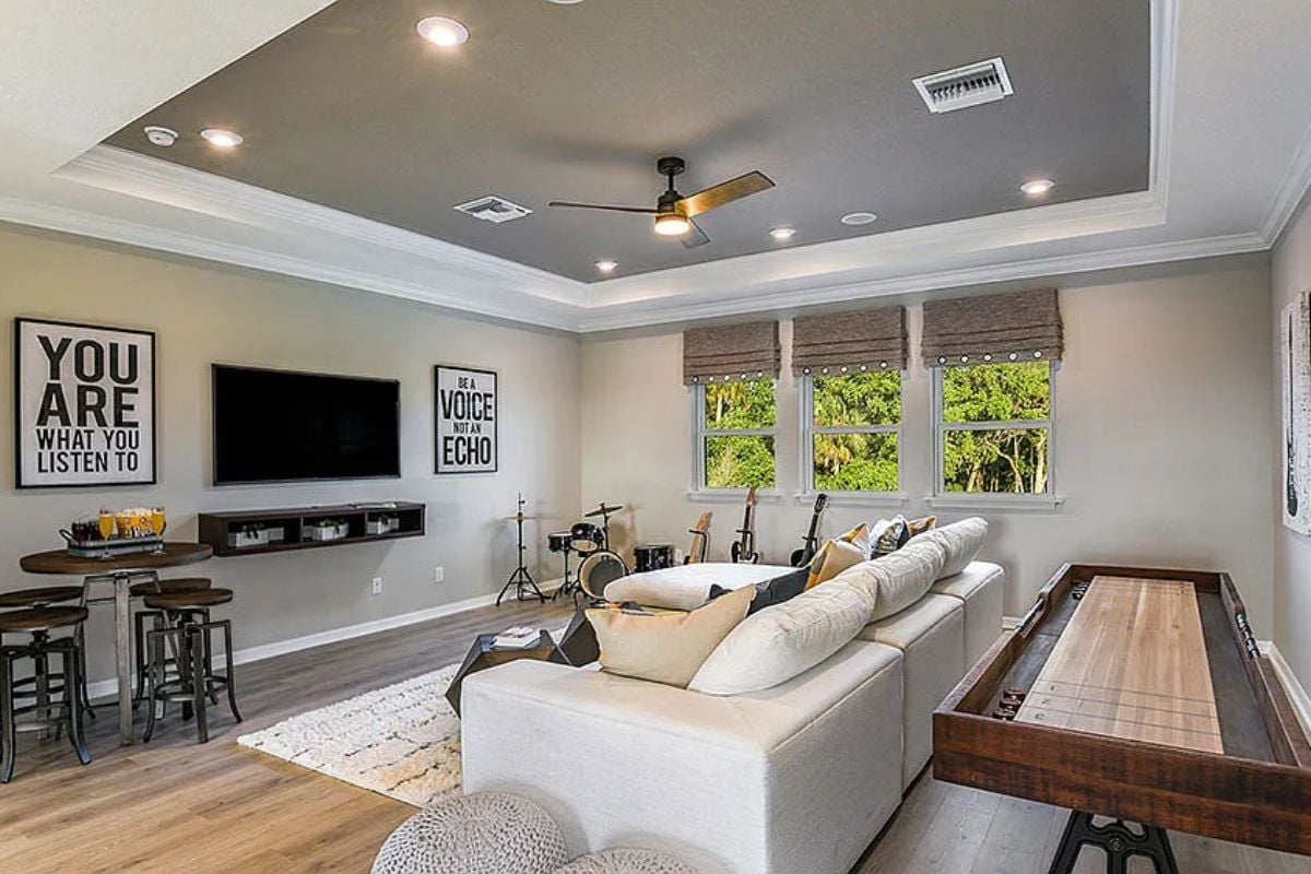 Game room
