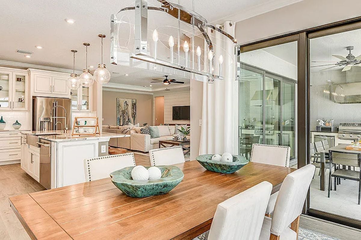 Dining room