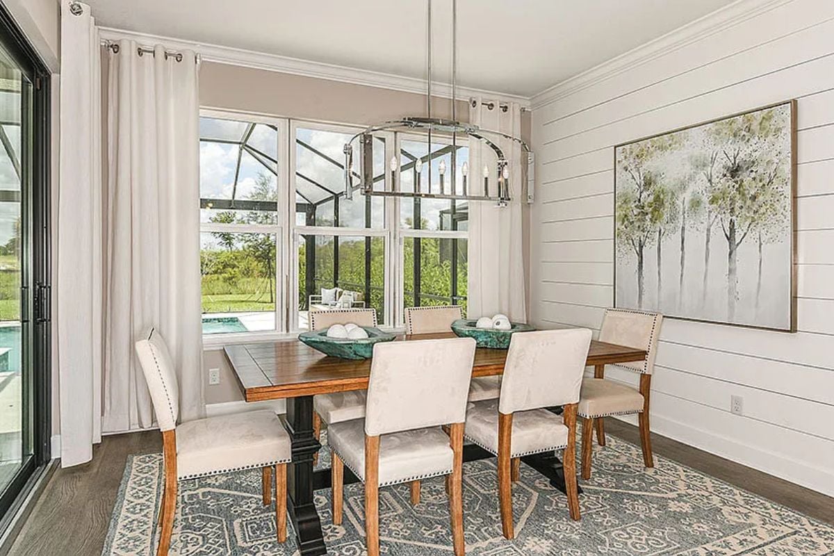 Dining room
