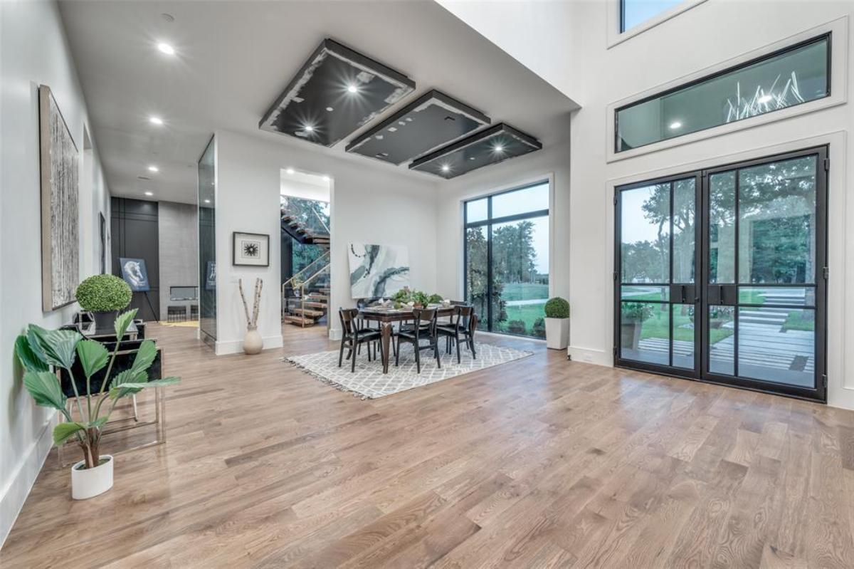 Dining room with hardwood floors.