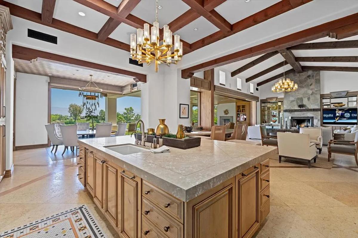 Kitchen with an island prep area.