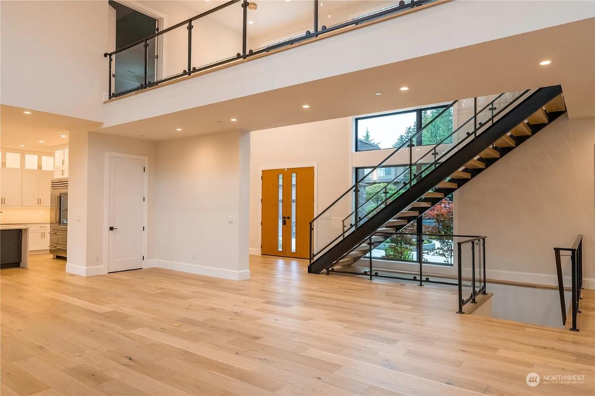 Foyer with stairs.