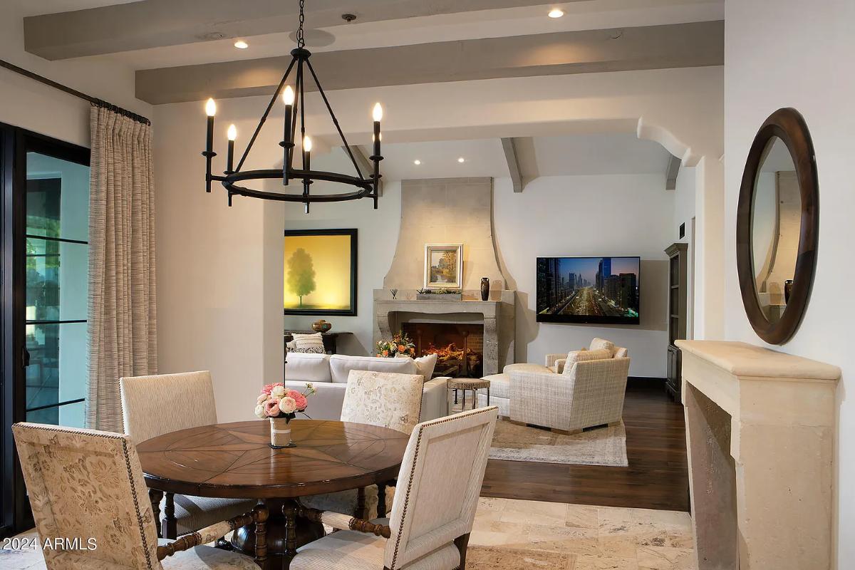 Breakfast nook adjacent to the living room.