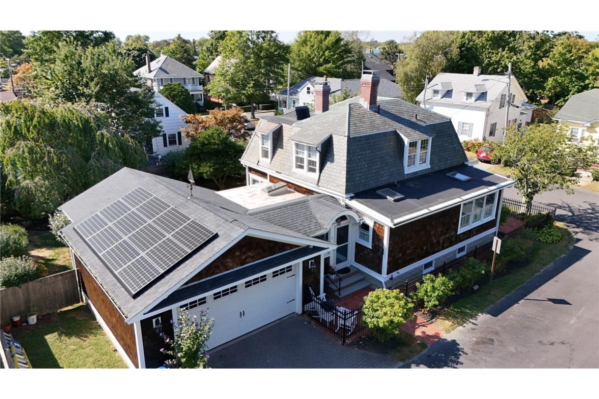 3-Bedroom Renovated Cottage with Solar Panels and 2-Car Garage 