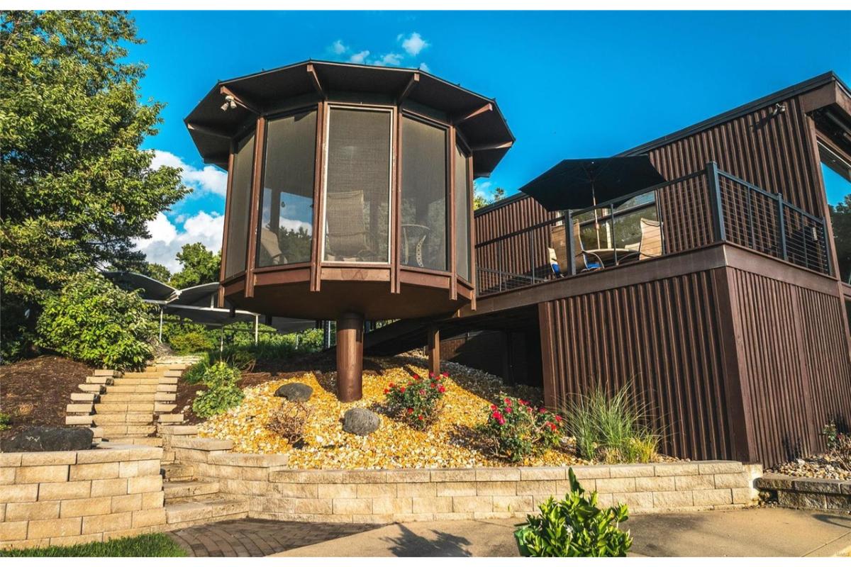 Floating Gazebo