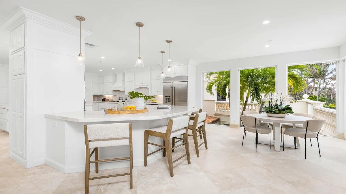 Breakfast nook adjacent to the kitchen.
