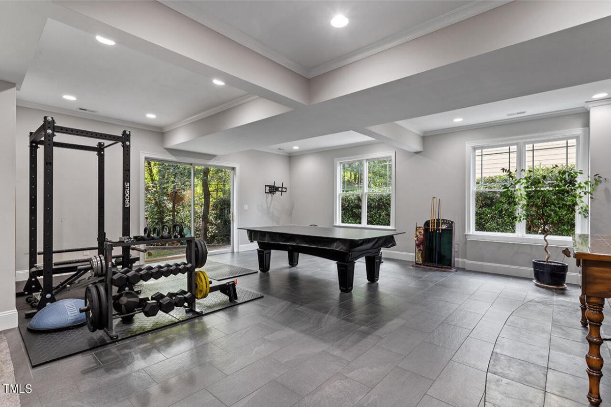 Entertainer's Basement
