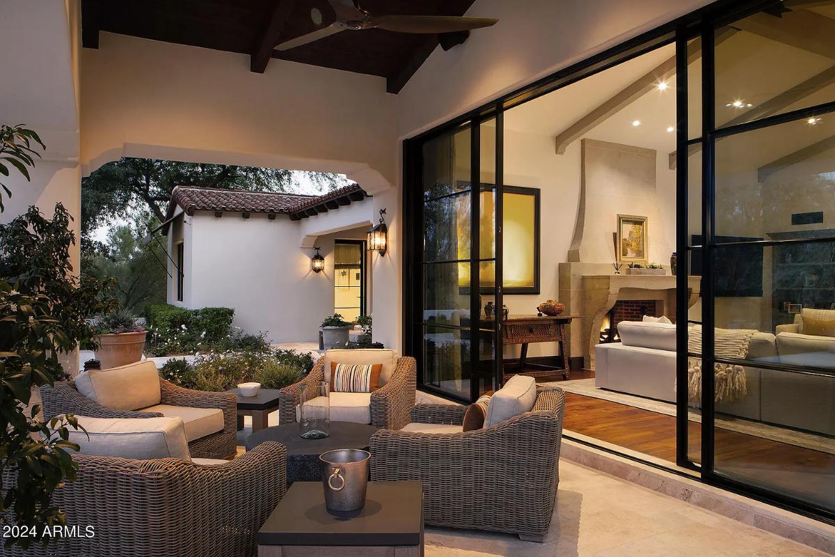 Outdoor living space