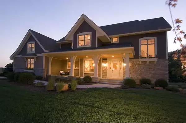 Craftsman-Style Pipestone Home with Bonus Room and 4 Bedrooms (Floor Plan)