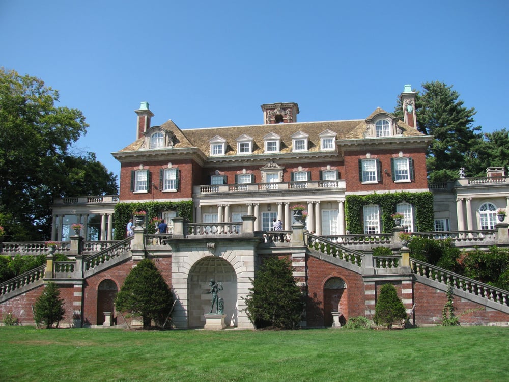 15 of the Grandest Historic Brick Mansions Built by Some of the Richest Families in American History