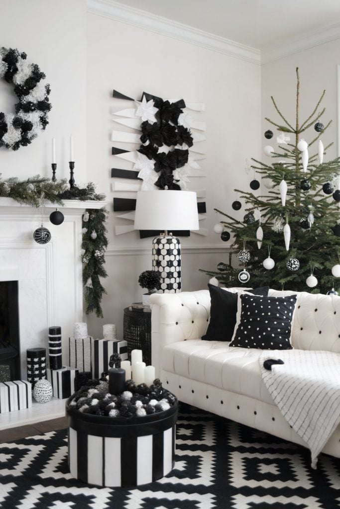 Love Monochrome? Try These 15 Black & White Christmas Decor Ideas Black And White Christmas Designs