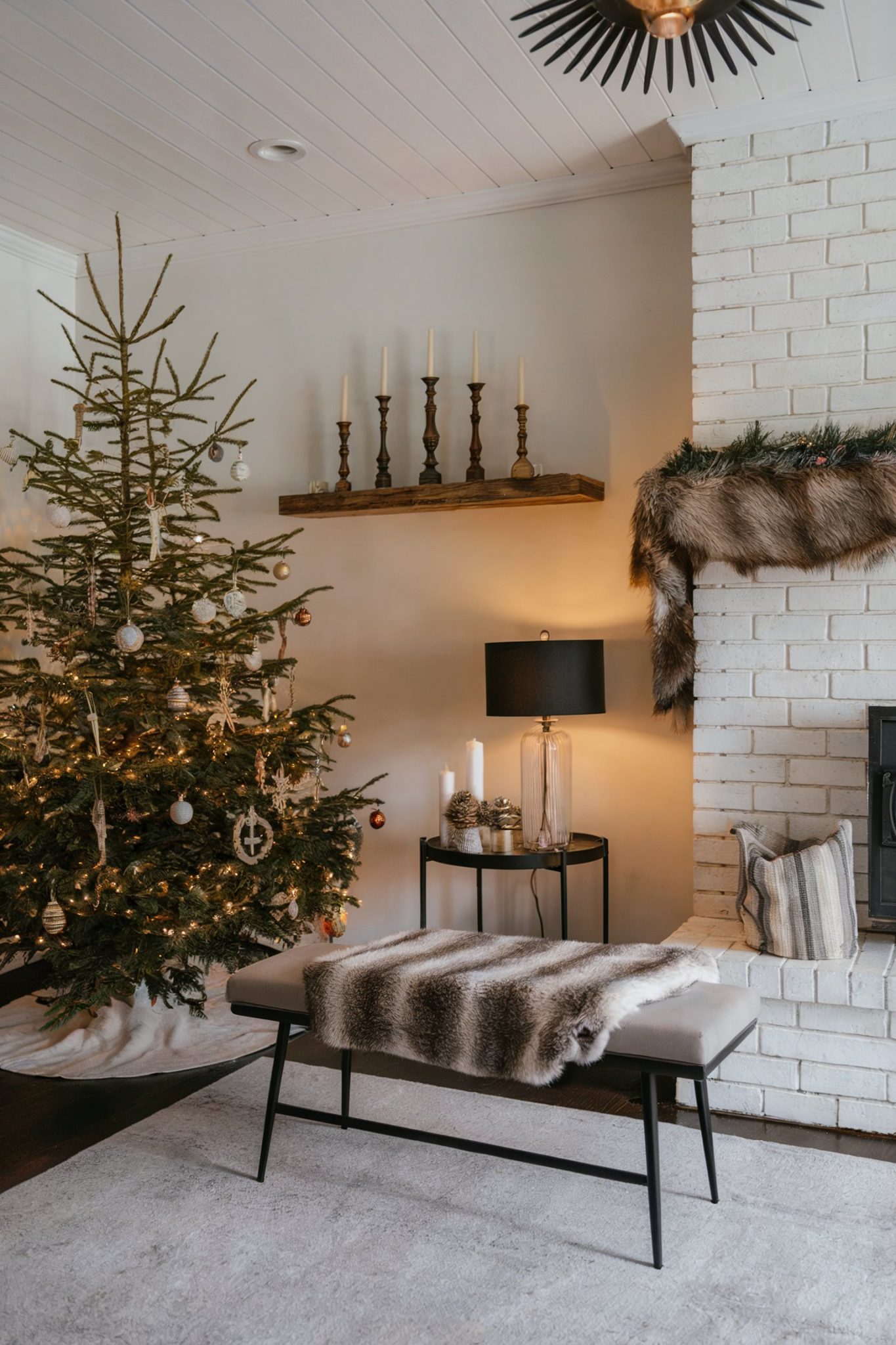 Create a Winter Wonderland Indoors with These 15 Christmas Decoration ...