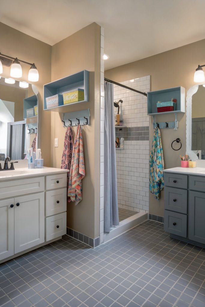 Bring Imagination to Life with 16 Kids Bathroom Ideas