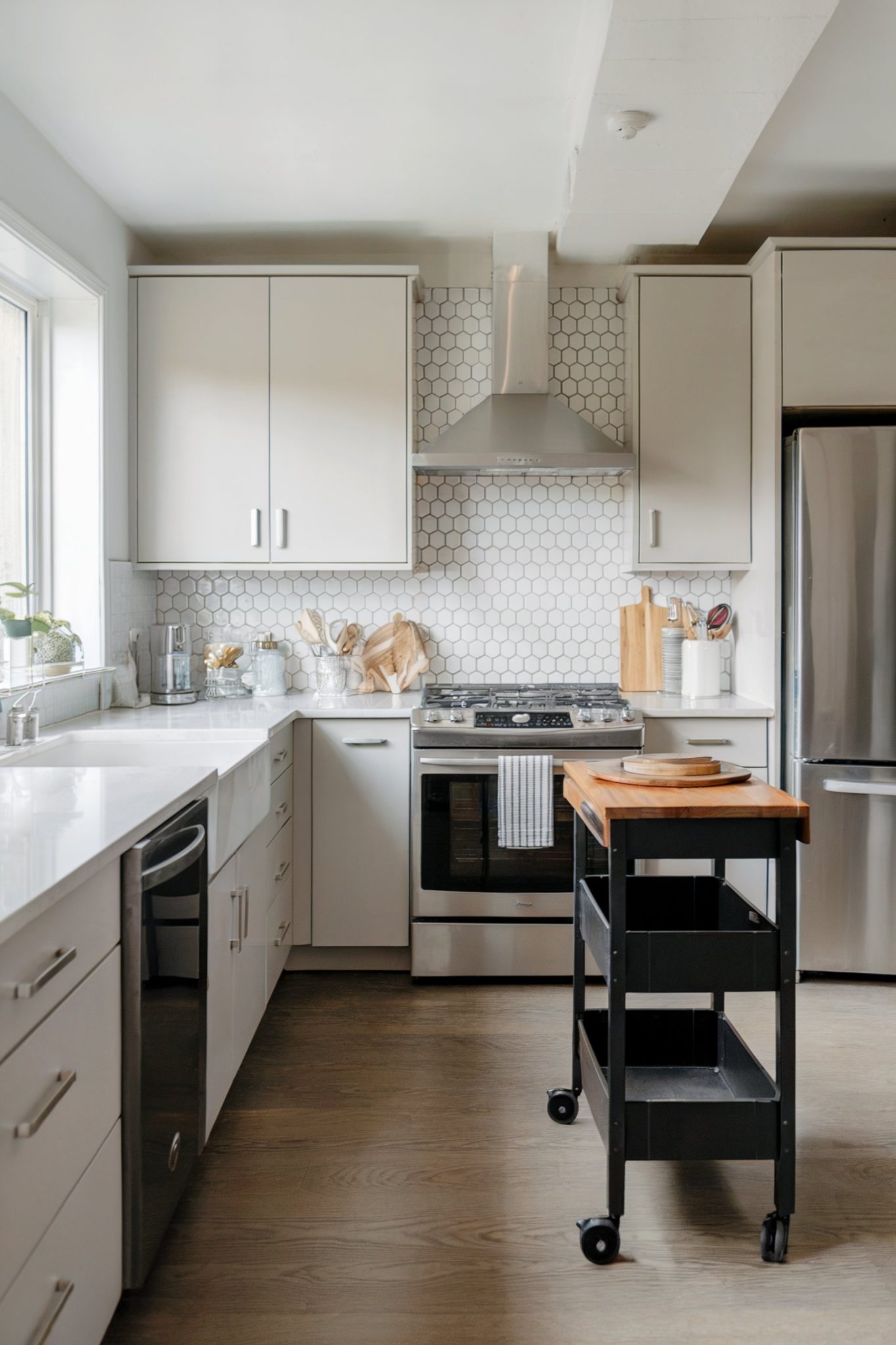 13 Small Kitchen Ideas That Make the Most of Every Inch – Home Stratosphere
