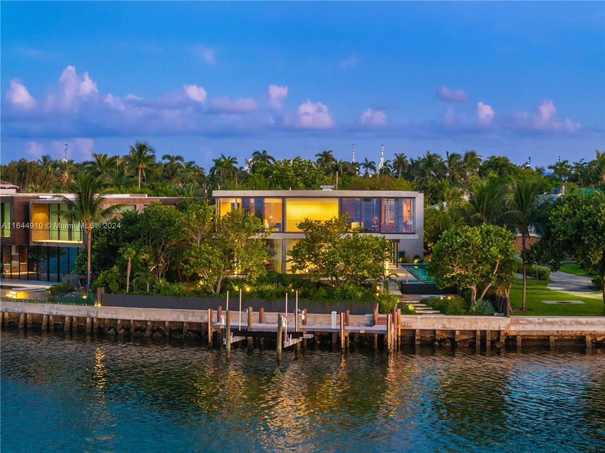 6,081 Sq. Ft. Mansion in Miami Beach, FL ($24,900,000)