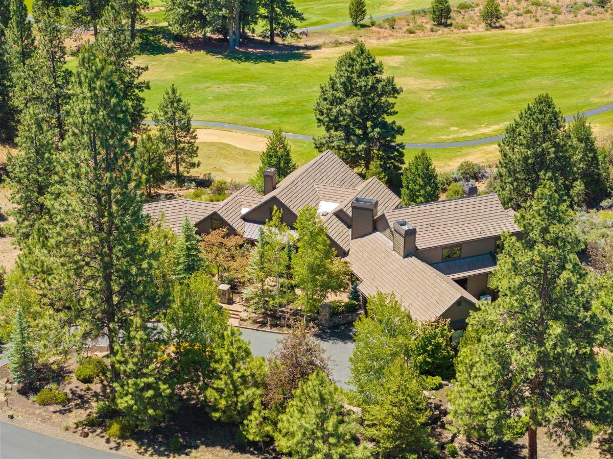 5,727 Sq. Ft. Mansion in Bend, OR ($2,199,000)