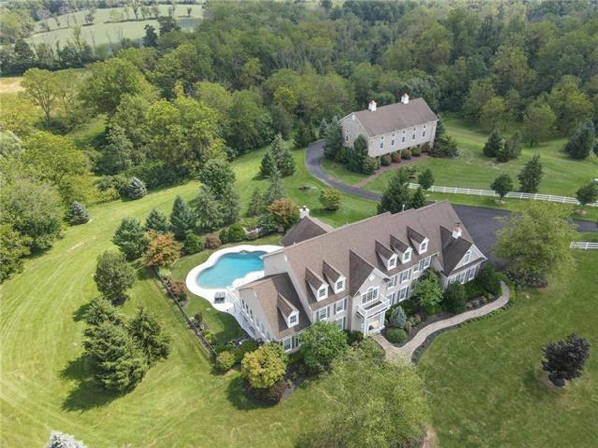 8,265 Sq. Ft. Estate in Moore Twp, PA ($2,650,000)