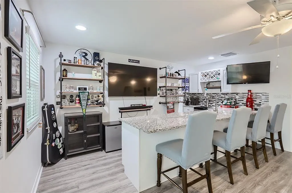 Wet Bar